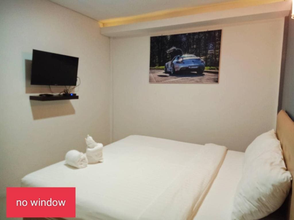 Double Room with Private Bathroom room - Image 2