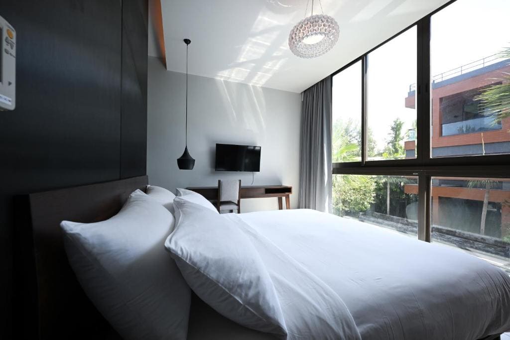 Two-Bedroom Suite with Private Pool room - Image 1