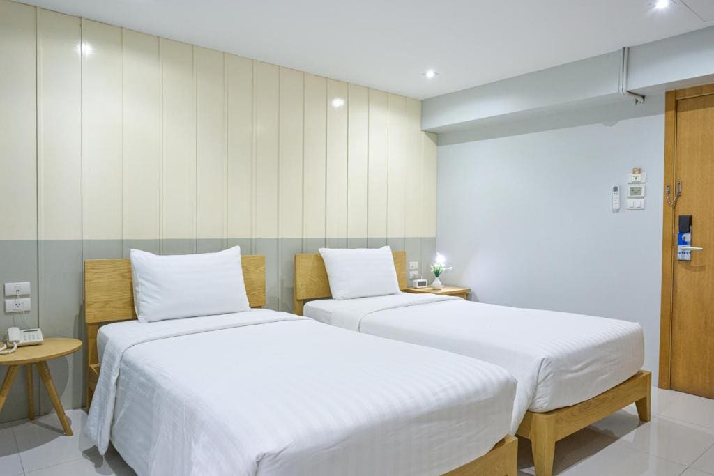 Standard Double or Twin Room room - Image 2