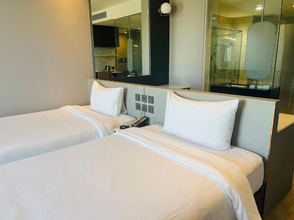 Studio Twin Room room - Image 2
