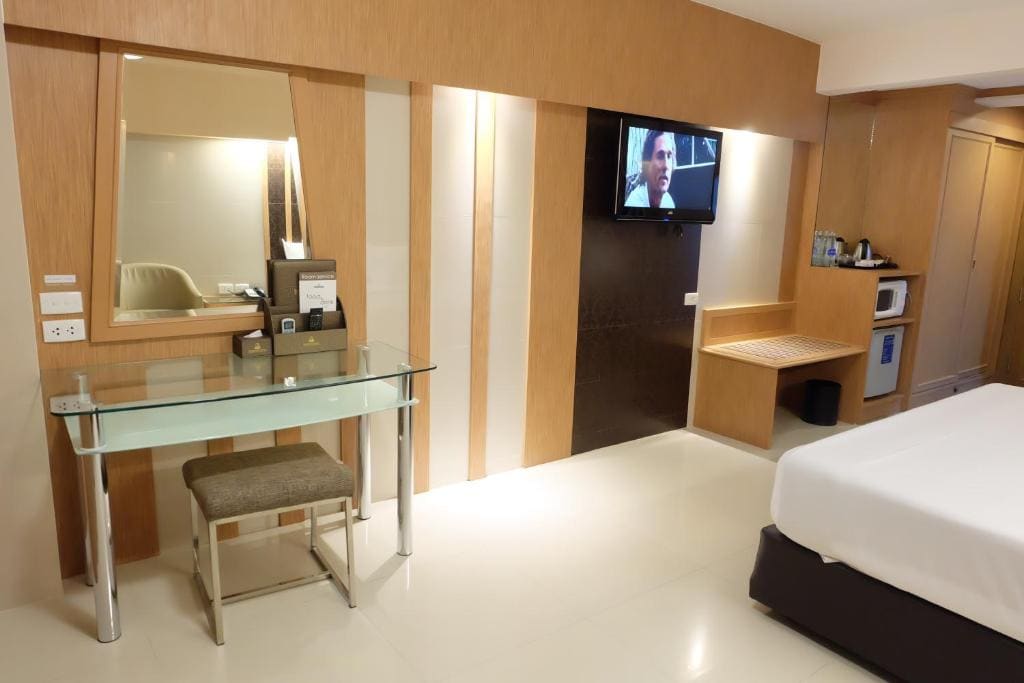 Deluxe A Twin Room room - Image 3