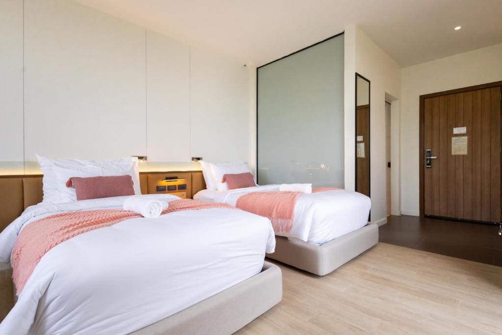 Deluxe Double Room room - Image 1