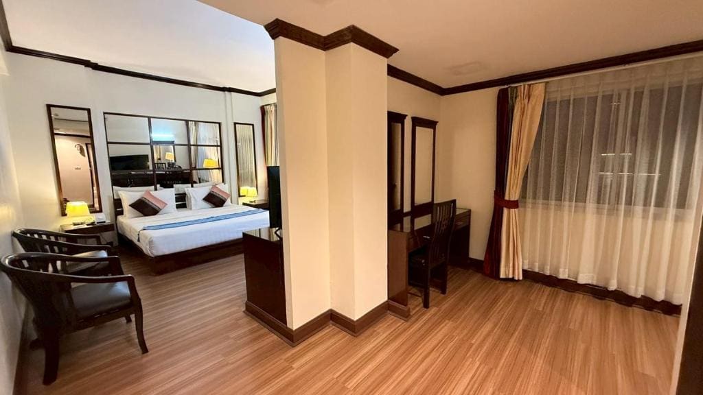Premier Suite room - Image 2