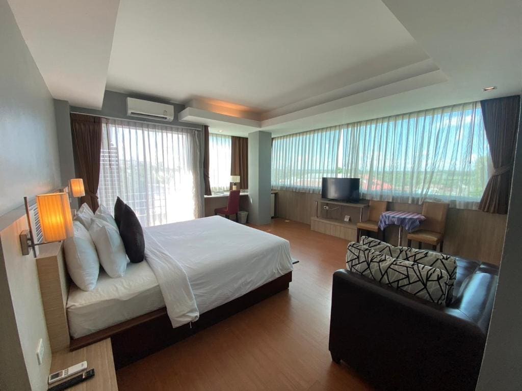 Deluxe Double Room room - Image 2