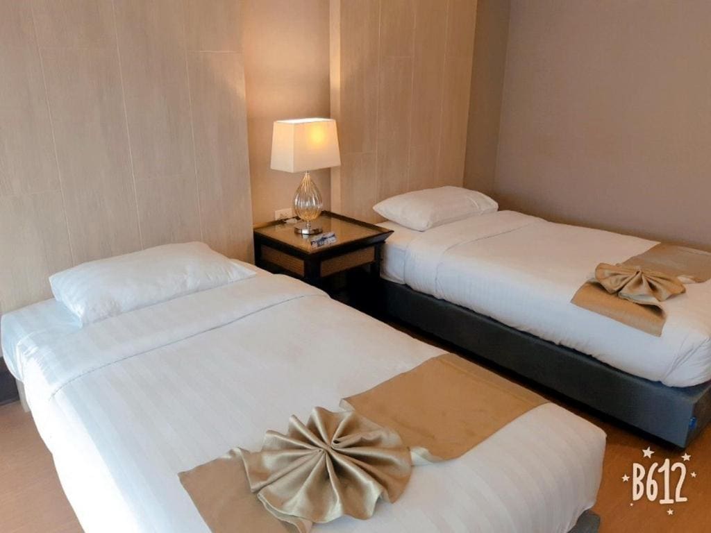 Superior Room with Twin bed room - Image 2