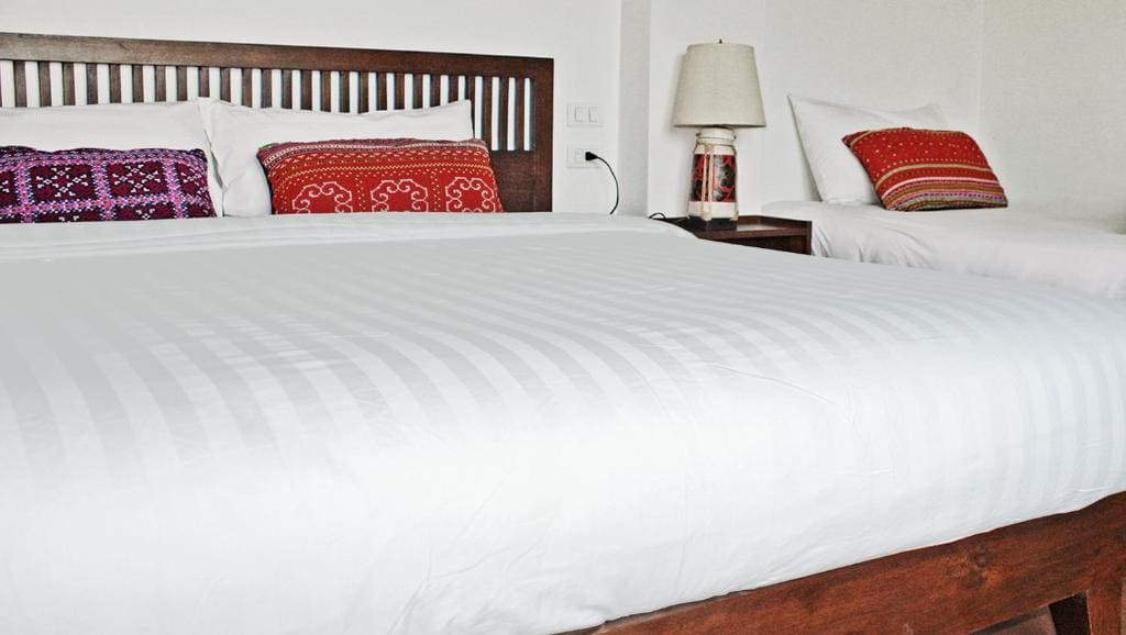 Superior Triple Room room - Image 1