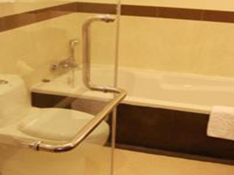 Superior Double Room with Two Double Beds room - Image 2