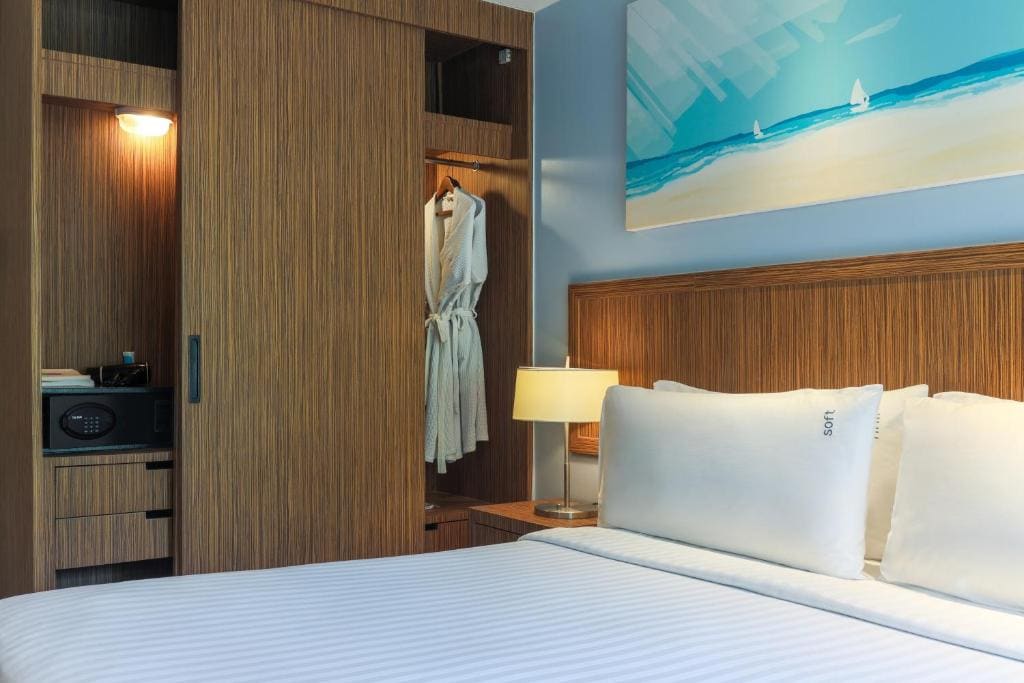 King Suite room - Image 3