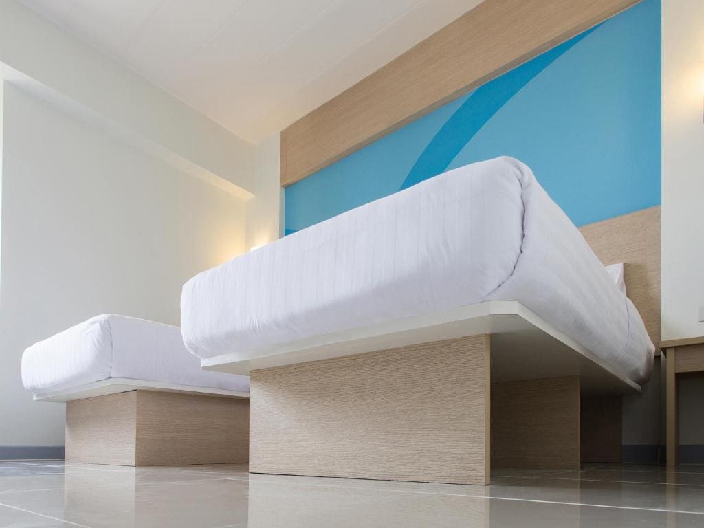 Standard Twin Room room - Image 3
