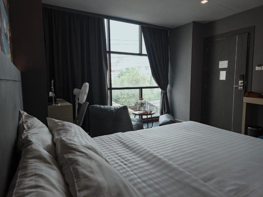 Deluxe Room room - Image 1