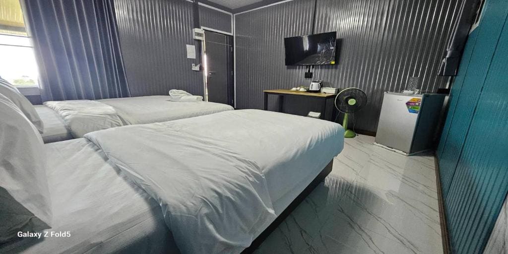 Twin Room room - Image 2
