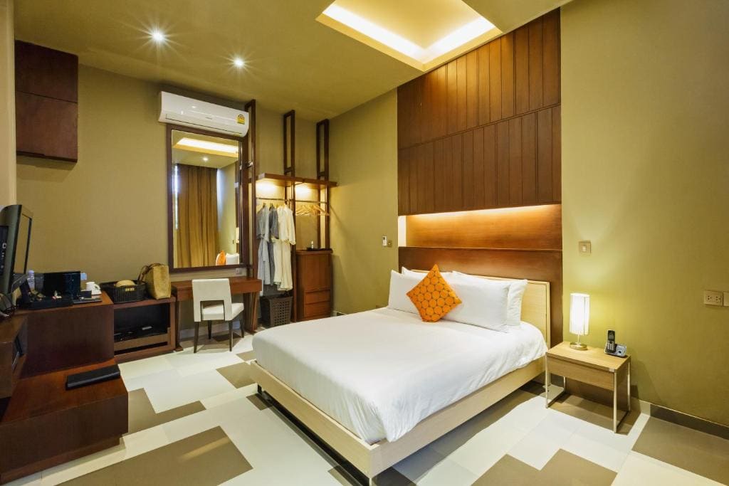 Two-Bedroom Royal Villa with Private Pool room - Image 3