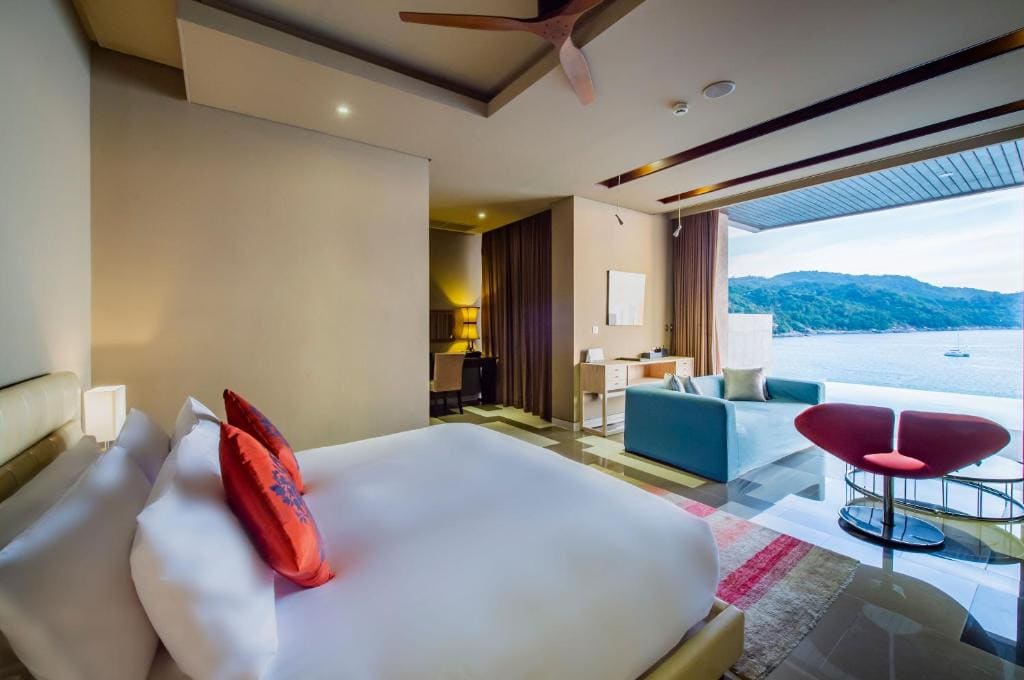 Deluxe Private Pool Suite room - Image 2
