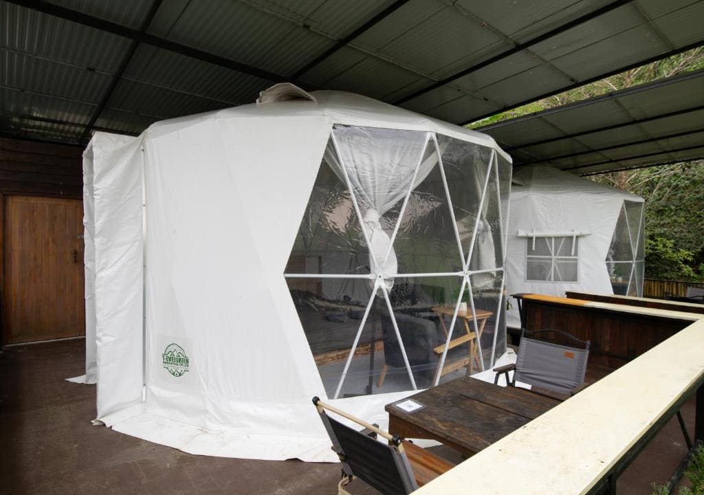Deluxe Studio room - Image 2