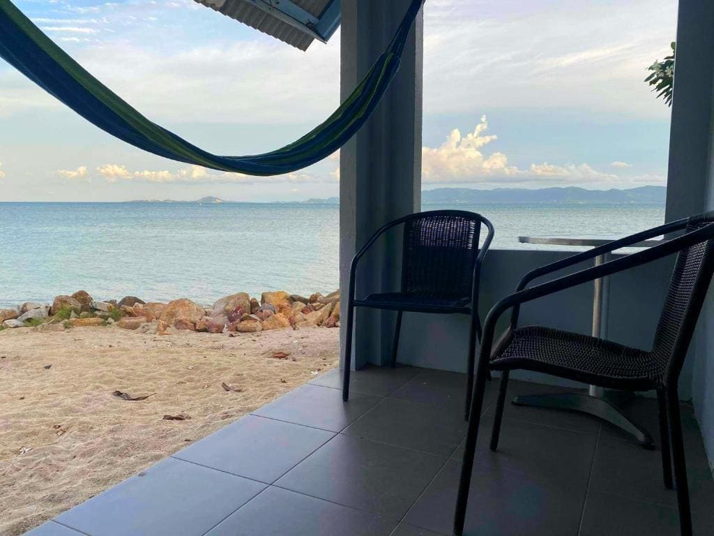 Double Room with Balcony and Sea View room - Image 3