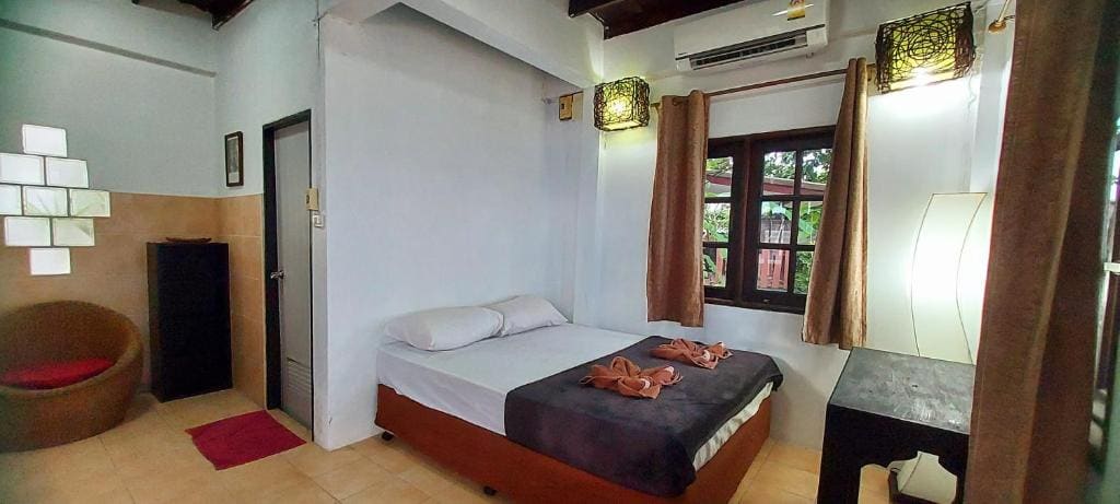 Double Room with Sea View room - Image 1