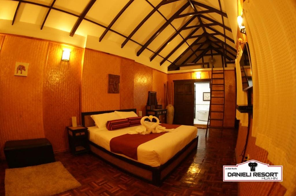 Family Bungalow room - Image 2