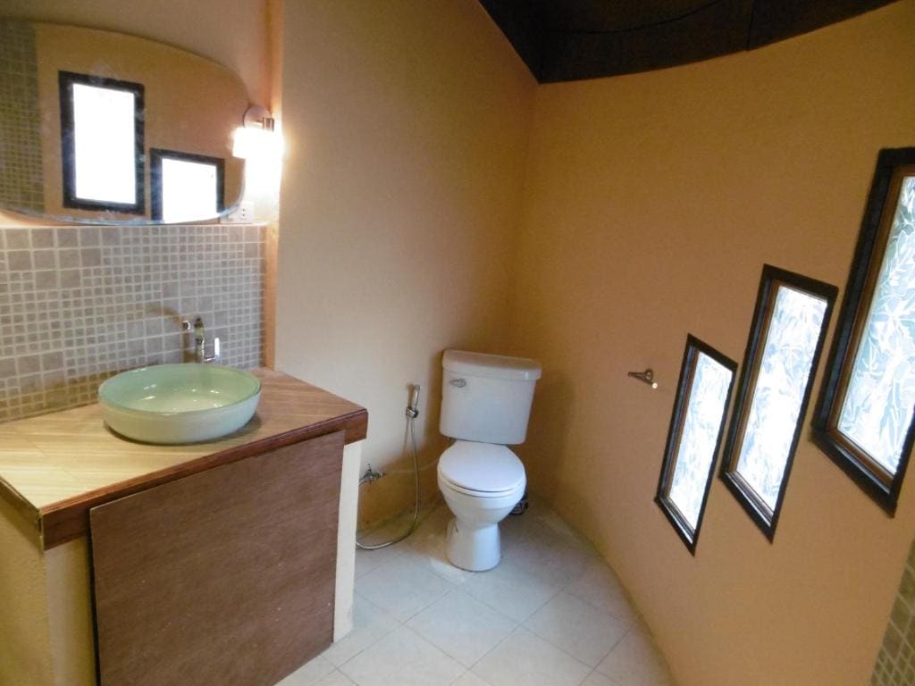 Double Room with Pool View room - Image 2
