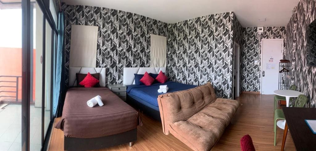 Triple Room with Balcony room - Image 3