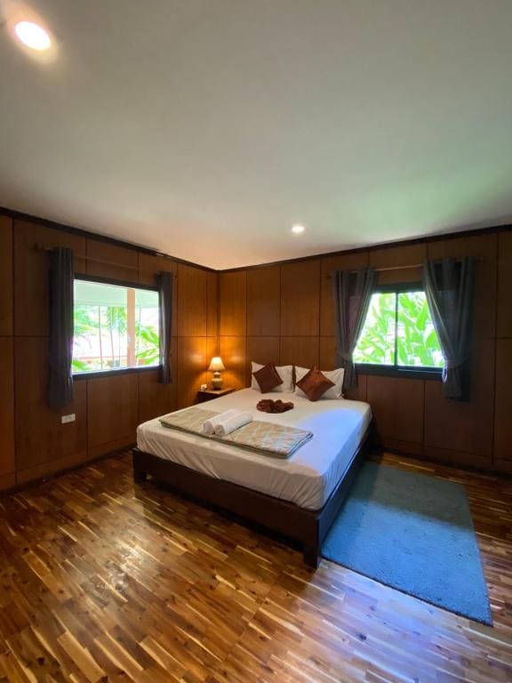 Superior Bungalow room - Image 2