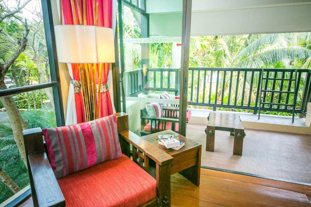 Junior Suite Garden View King room - Image 3