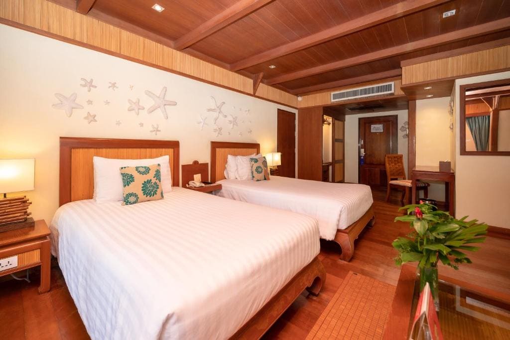 Deluxe Twin Room room - Image 3