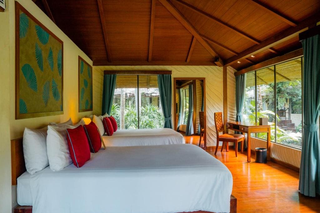 Premium Deluxe Cabana Double room - Image 3