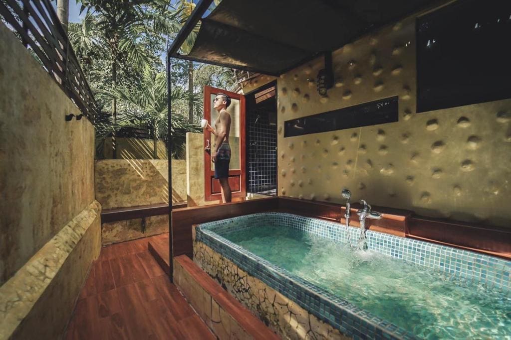 Premium Deluxe Cabana room - Image 3