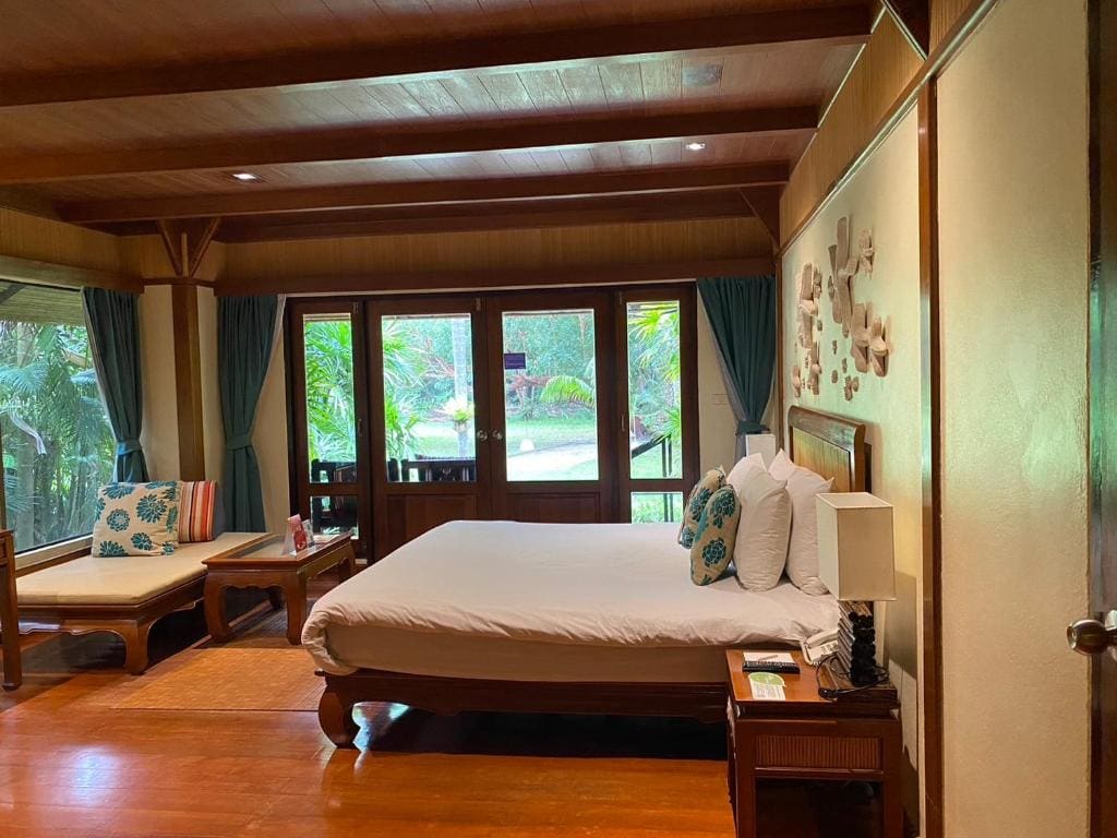 Deluxe Cabana room - Image 2