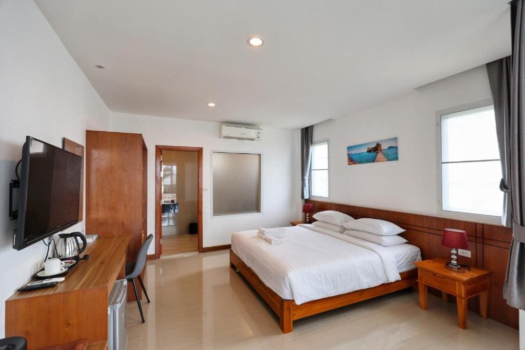 Standard Double or Twin Room room - Image 1