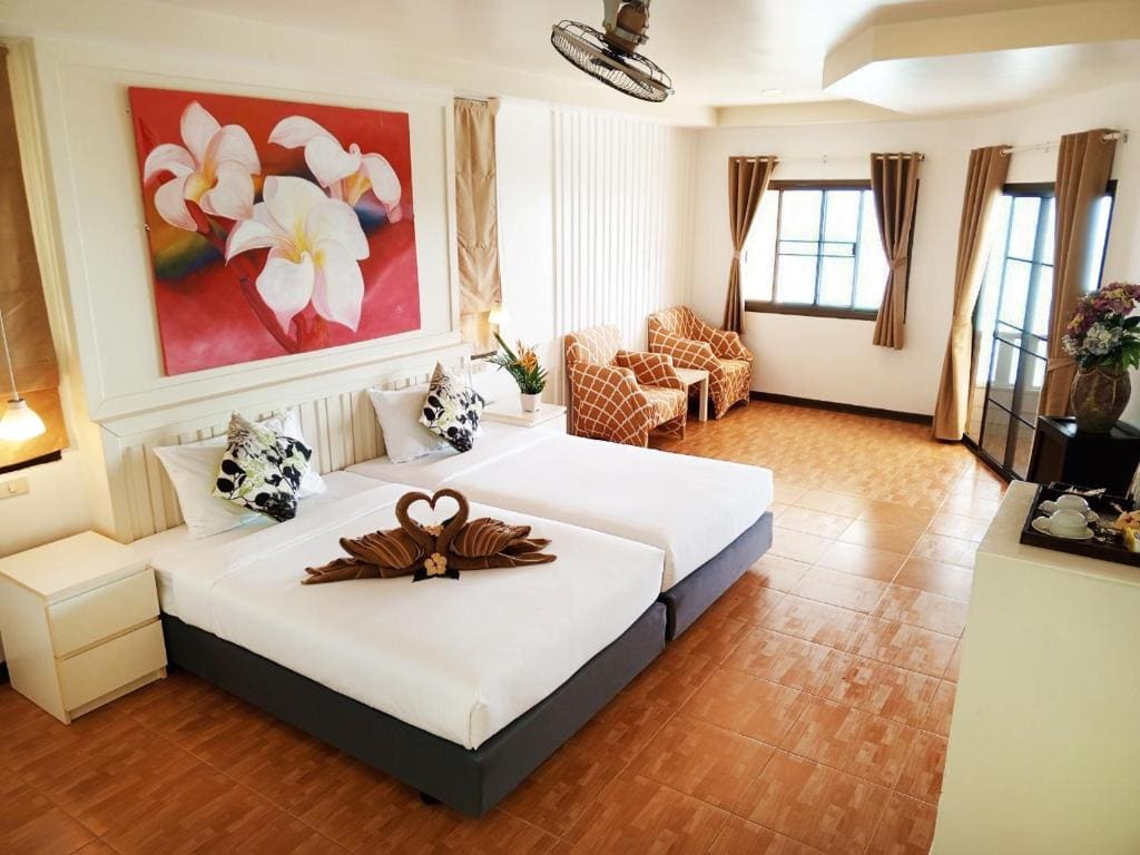 Premium Room with Sea View room - Image 3