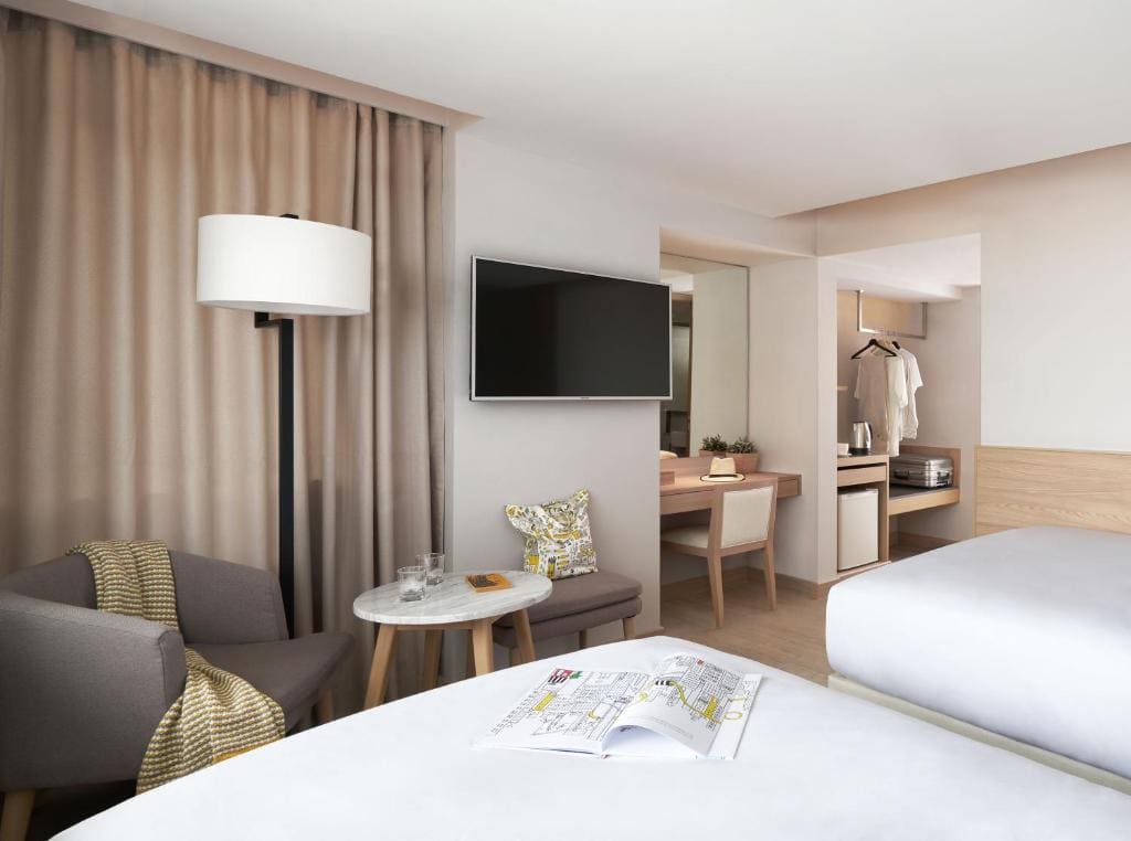 Deluxe Twin Room room - Image 1