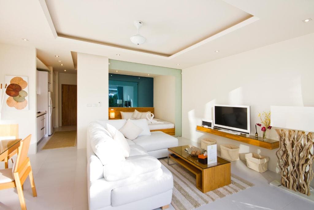 One Bedroom Suite room - Image 3