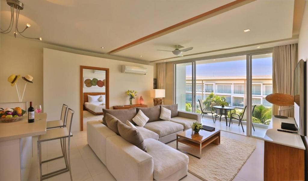 Two-Bedroom Penthouse Suite room - Image 3