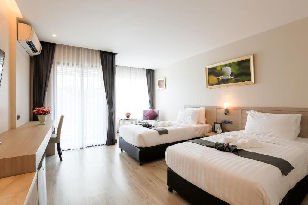 Superior Double Room room - Image 3