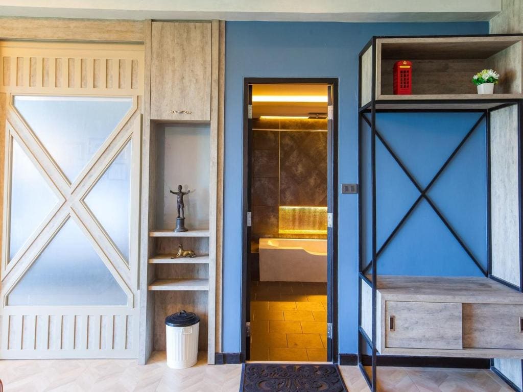 One-Bedroom Suite room - Image 2