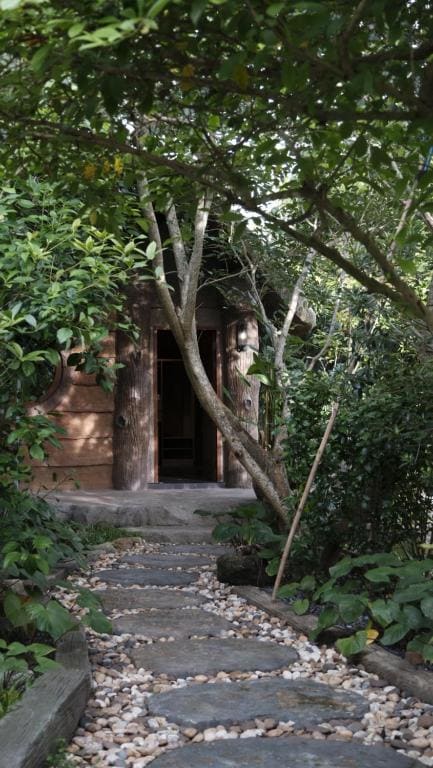 Cottage room - Image 1