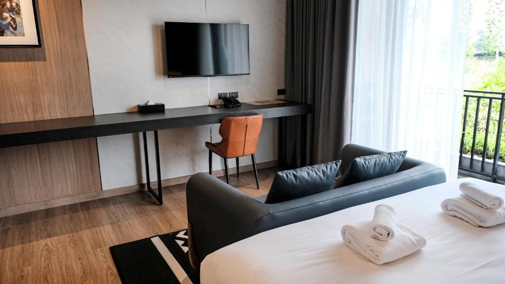 Deluxe Double Room room - Image 3