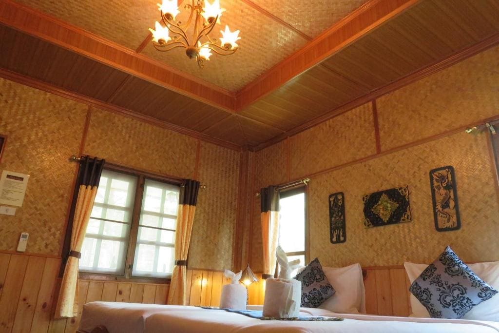 Deluxe Double or Twin Room with Garden View room - Image 3