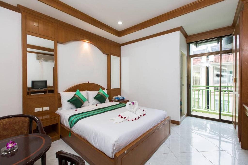Superior Double Room room - Image 3