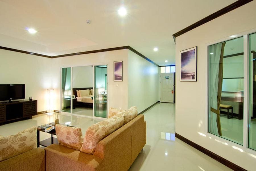 Suite with Sea View room - Image 1