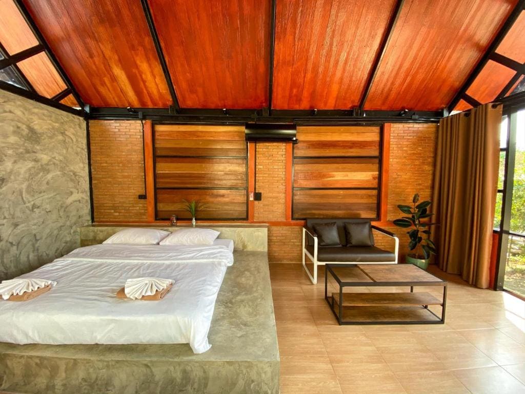 King Room room - Image 1