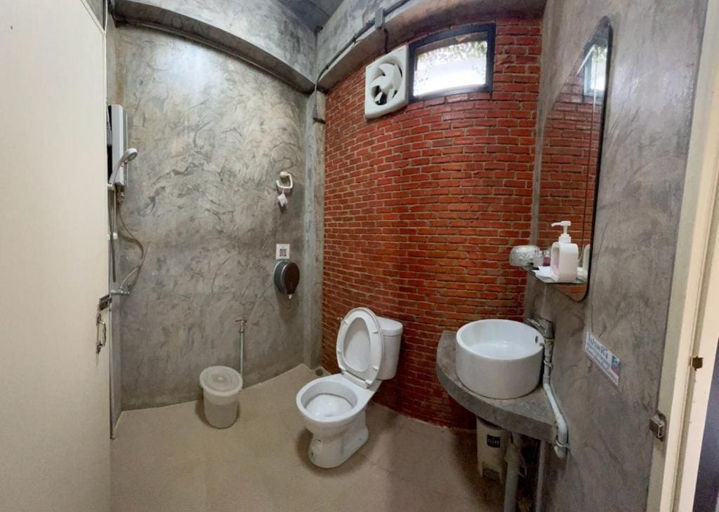 Double Room with Mountain View room - Image 2