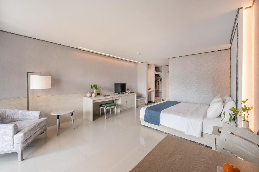 Deluxe Double or Twin Room room - Image 2