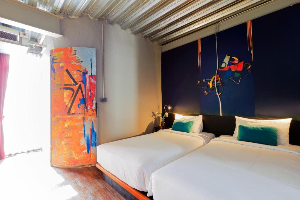 Standard Twin Room room - Image 2