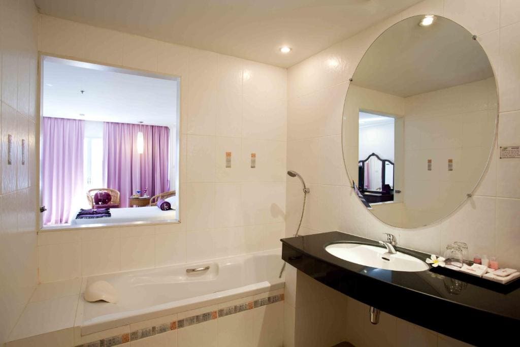 Superior Double or Twin Room room - Image 1