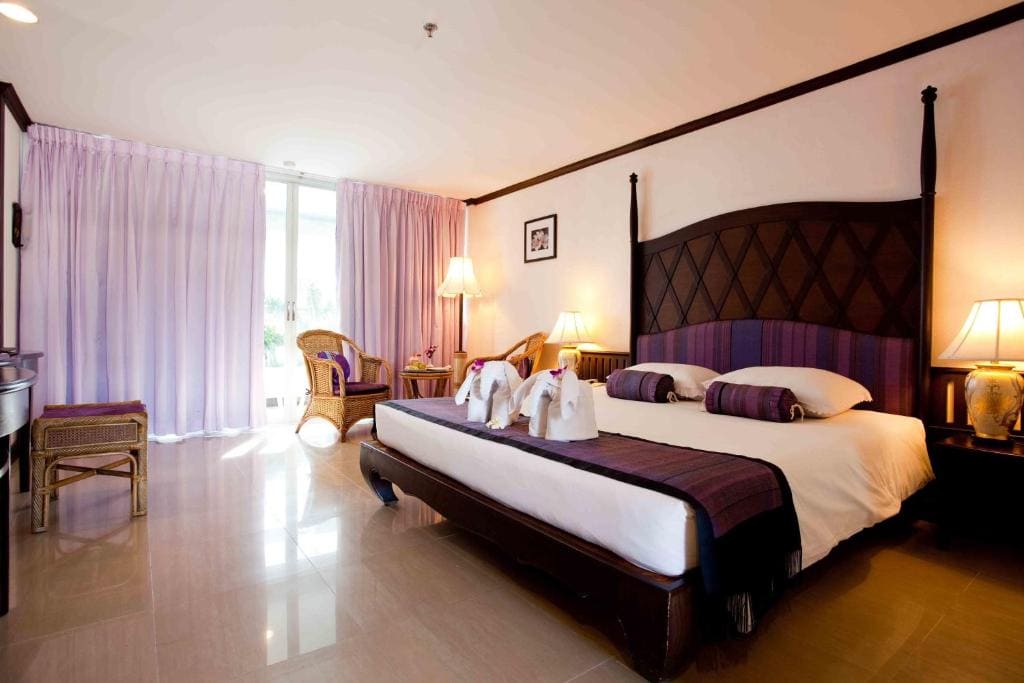 Superior Double or Twin Room room - Image 2