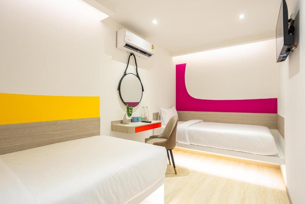 Budget Twin Room room - Image 3