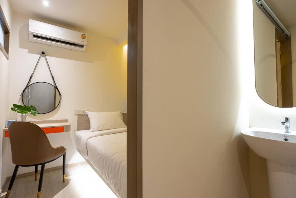 Budget Single Room room - Image 1