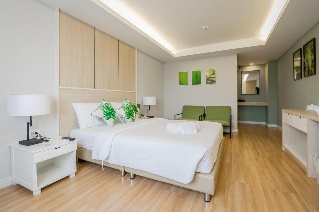 Deluxe Room room - Image 1